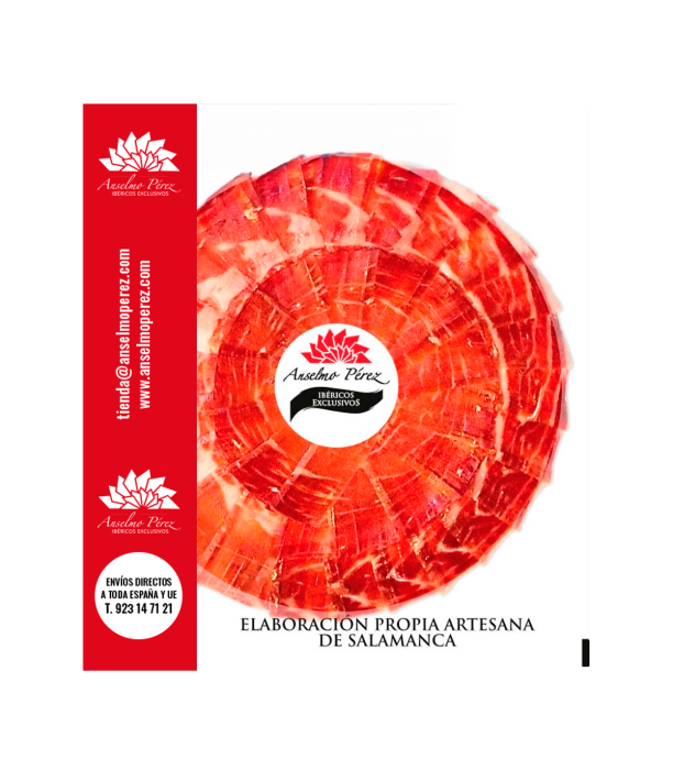 Tranché au couteau, jambon de gland 50% race ibérique.